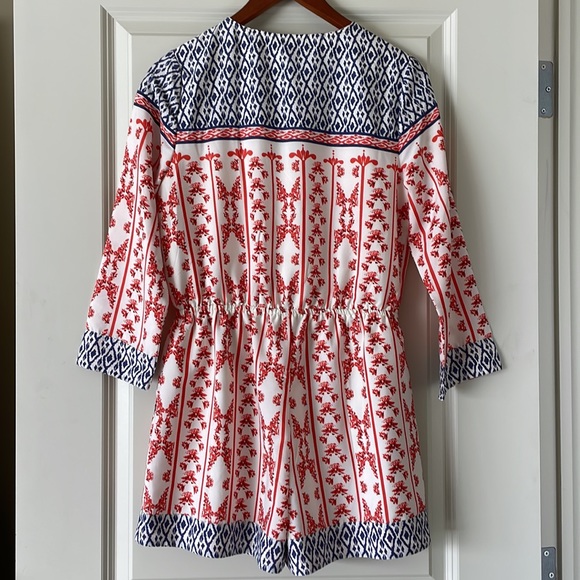 NWOT Tularosa Romper - Medium - Picture 9 of 12
